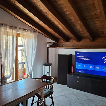 La Casa Del Lupo - & Appartamento Serina (Lombardy)