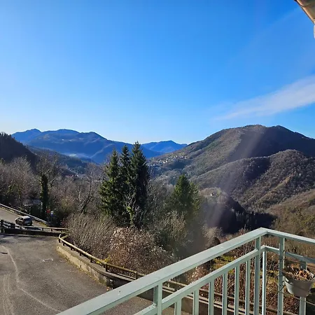 La Casa Del Lupo Serina (Lombardy)