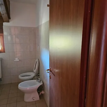 La Casa Del Lupo * Serina (Lombardy)
