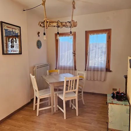 La Casa Del Lupo * Serina (Lombardy)
